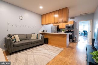 1100 Vine St Unit 1105, Philadelphia, PA 19107