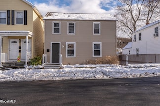 594 6th Ave, Troy, NY 12182