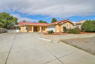 1106 Valley View Dr SW, Los Lunas, NM 87031