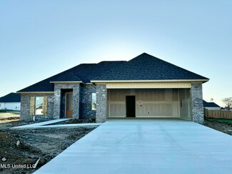 425 Baleigh Way, Canton, MS 39046