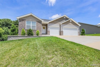 1007 Crows Nest Ct, Caseyville, IL 62232