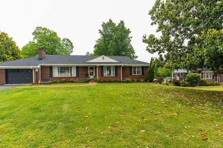 348 N Main St, Amherst, VA 24521