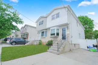 156 Wilson Ave, Staten Island, NY 10308