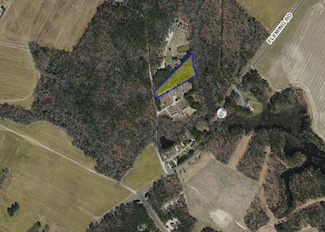 E Pinewood Ln Unit E, New Church, VA 23415