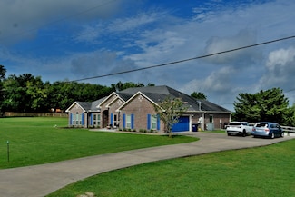 2850 Jasmine St, Brenham, TX 77833