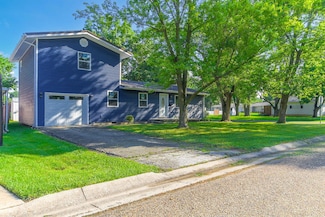 409 E Walsh Blvd, Vandalia, MO 63382