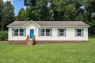 127 Mercy Place, Beulaville, NC 28518