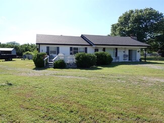 300 W Weldon Ave, Copan, OK 74022