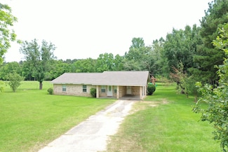 26 Rocky Rd, Laurel, MS 39443