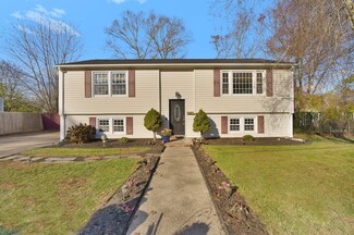 9 Colby Dr, Coventry, RI 02816