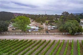 165 Leslie St, Los Alamos, CA 93440