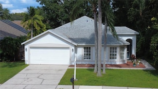 813 Crestridge Dr, Tarpon Springs, FL 34688