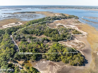 36 Ashton Dr, Saint Helena Island, SC 29920