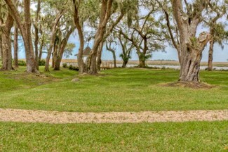 1404 Plantation Point Dr, Saint Simons Island, GA 31522