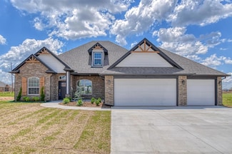 2918 Summit Terrace Dr, Norman, OK 73071