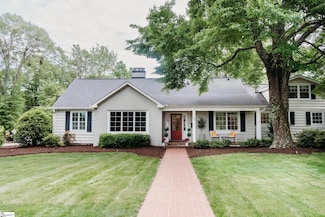 46 Riverside Dr, Greenville, SC 29605