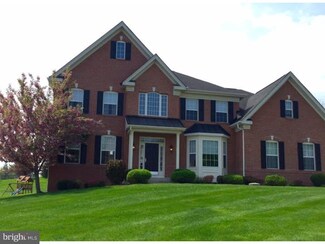 106 Candlewyck Dr, Avondale, PA 19311