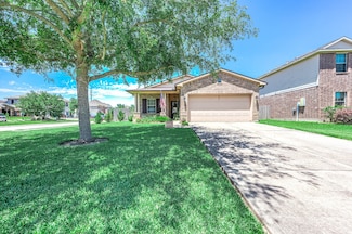 230 Shoshone Ridge Dr, La Marque, TX 77568