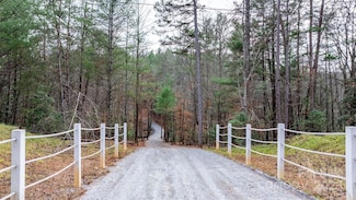 2910 Taylorsville Rd, Granite Falls, NC 28645