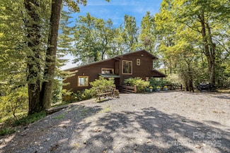 765 Osborn Knob Rd, Marion, NC 28752