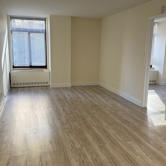 400 E 70th St Unit 907, New York, NY 10021