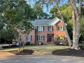 106 Fisher Ct, Seaford, VA 23696