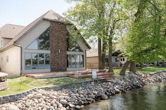 5851 Sandy Point Rd, Rockwell City, IA 50579