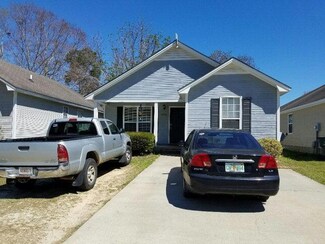 1790 Wayland Park Dr, Valdosta, GA 31601