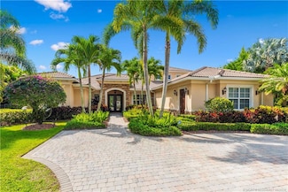 7579 SE Laque Cir, Stuart, FL 34997