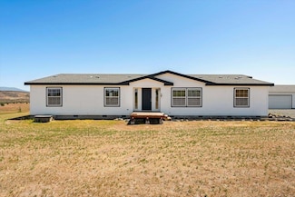 7441 Bowen Centers Rd, Yreka, CA 96097