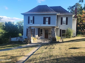 317 Patterson St, Neosho, MO 64850