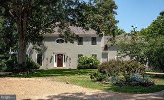 20814 Furr Rd, Round Hill, VA 20141