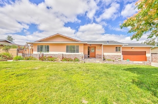 20290 Portola Dr, Salinas, CA 93908