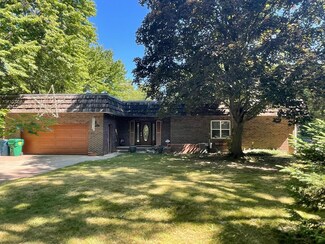 5789 W 450 N, La Porte, IN 46350