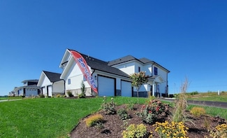 259 NW 3rd Ave, Monroe, WI 53566