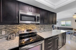 103 Teryl Rd Unit 3, Naples, FL 34112