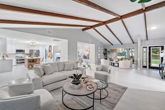 9 Old Fence Rd, Palm Beach Gardens, FL 33418