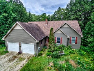 115 Joe Cole Ln, Winthrop, ME 04364