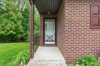 1/2 Springlake Ave, Hillsboro, OH 45133