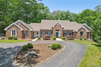 805 Stone Bridge Springs Dr, Chesterfield, MO 63005