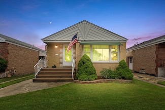 5139 S Narragansett Ave, Chicago, IL 60638