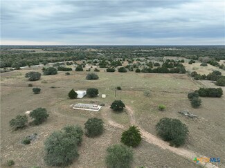 15007 Farm To Market 531, Hallettsville, TX 77964