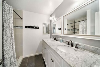 1252 Junction Dr, Sparks, NV 89434