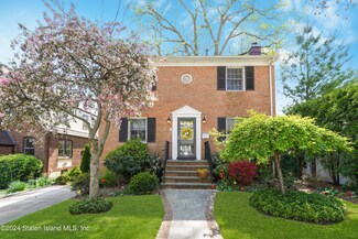 182 Isabella Ave, Staten Island, NY 10306