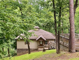 200 Slip Away Ln, Pickwick Dam, TN 38372