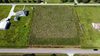 197 Avenue C, Alvin, TX 77511