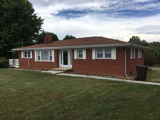 464 Jonesboro Rd, Piney Flats, TN 37686