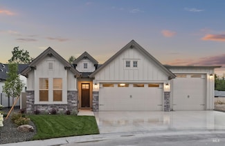 139 N Shady Tree Ln, Eagle, ID 83616
