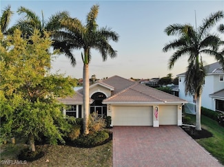 2604 Stonyhill Ct, Cape Coral, FL 33991