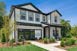 2744 Conger Dr, Lebanon, TN 37087